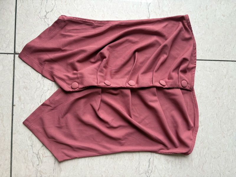 Front Button Solid Rib Tube Top In Pink