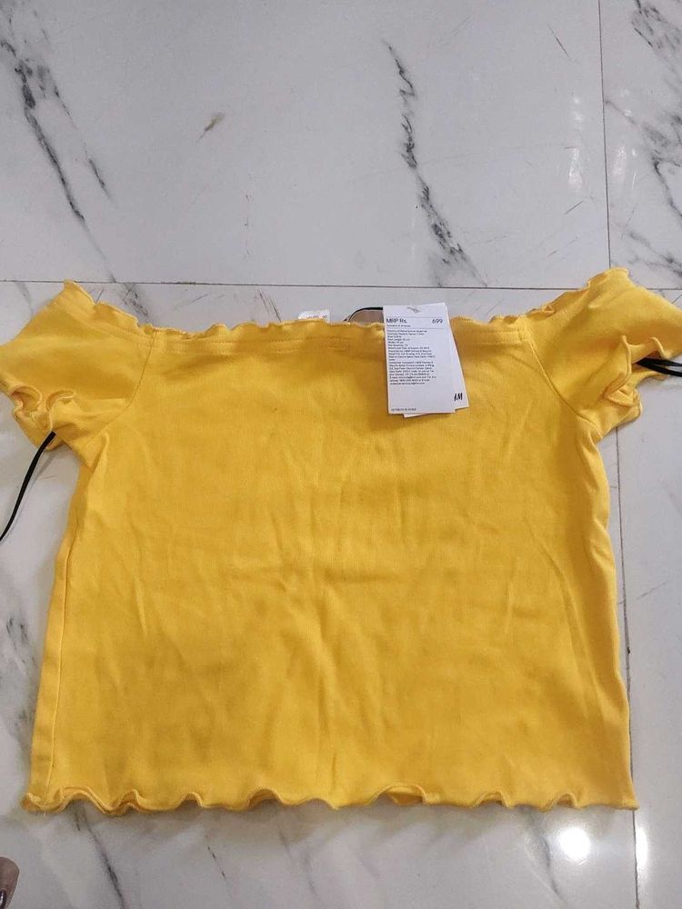 Crop Top Off shoulder