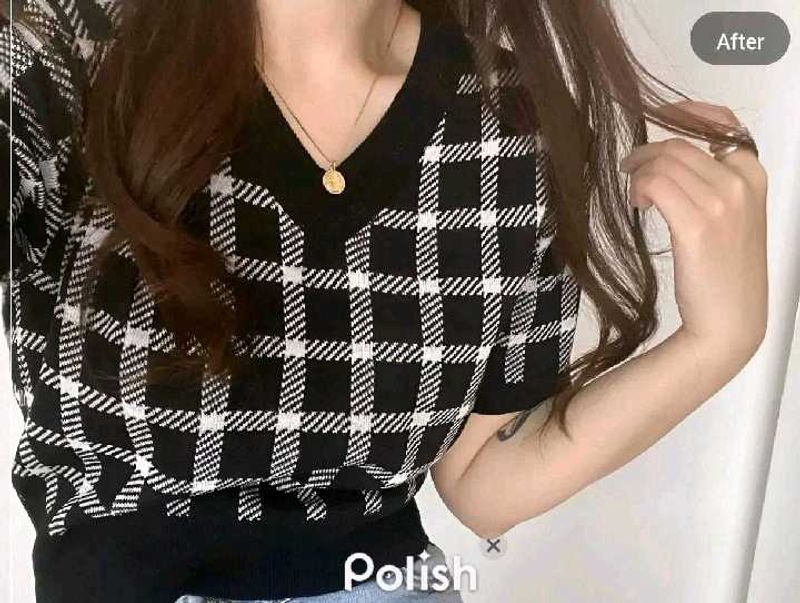 New With Tag Korean Boxy Cute Top