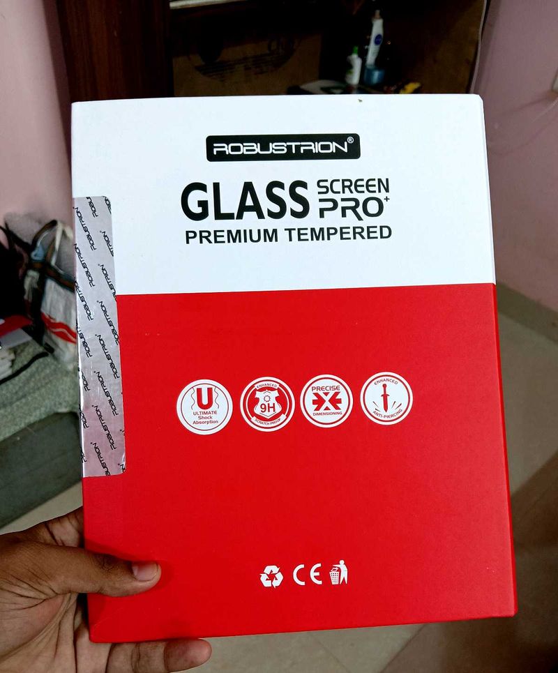 Robustrion Ipad Tempered Glass (9.7inch)