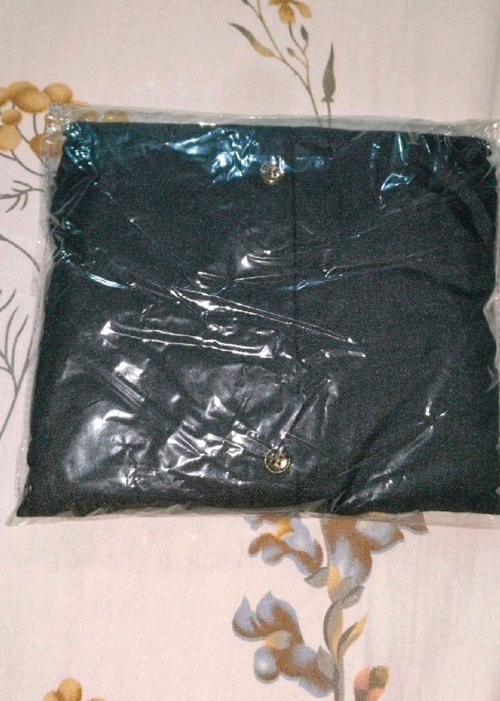 Black Kurti (Women&#39;s)