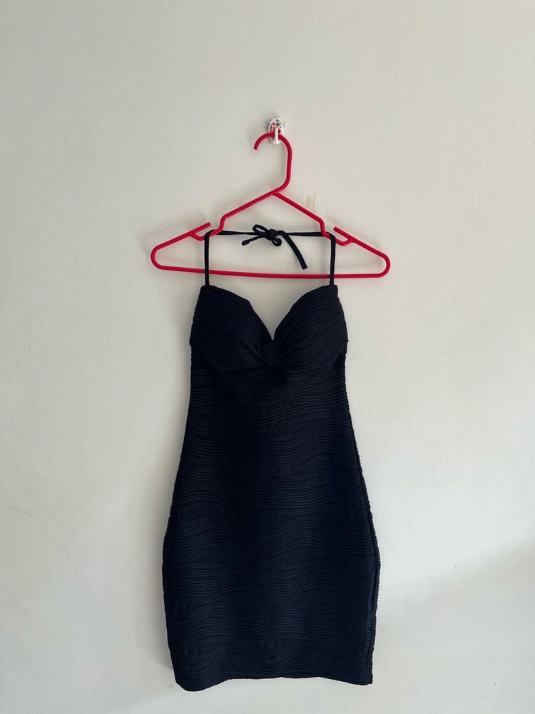 Tie Knot black Off Shoulder Mini Dress