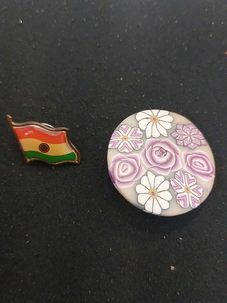 Set Of 2 Brooches