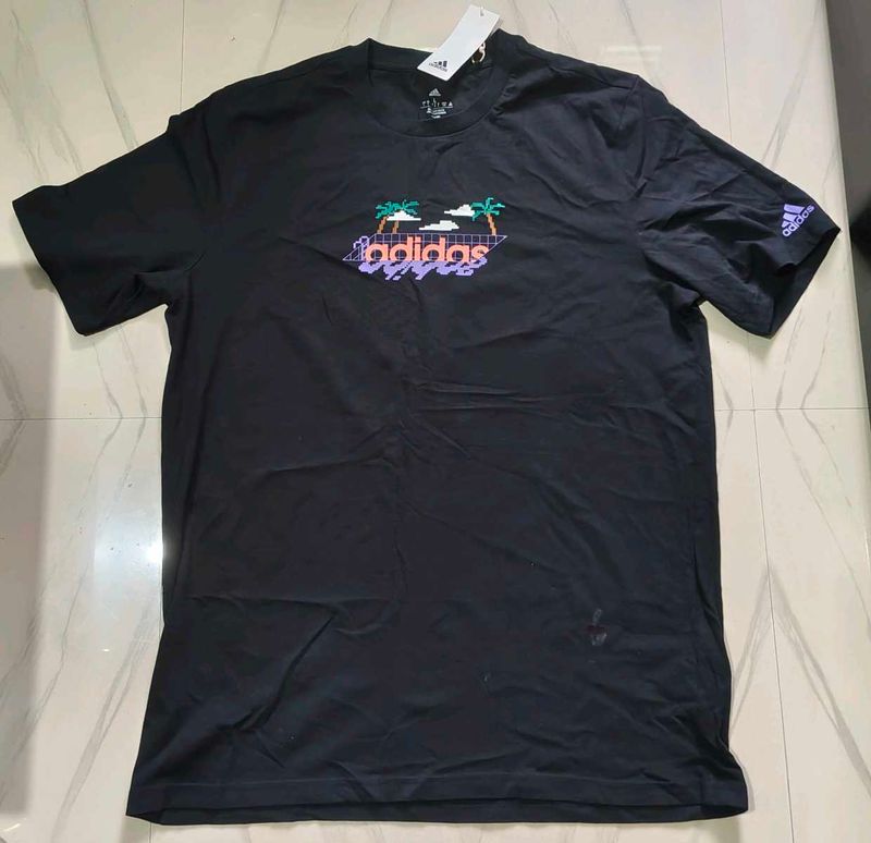 ADIDAS Graphic Tee