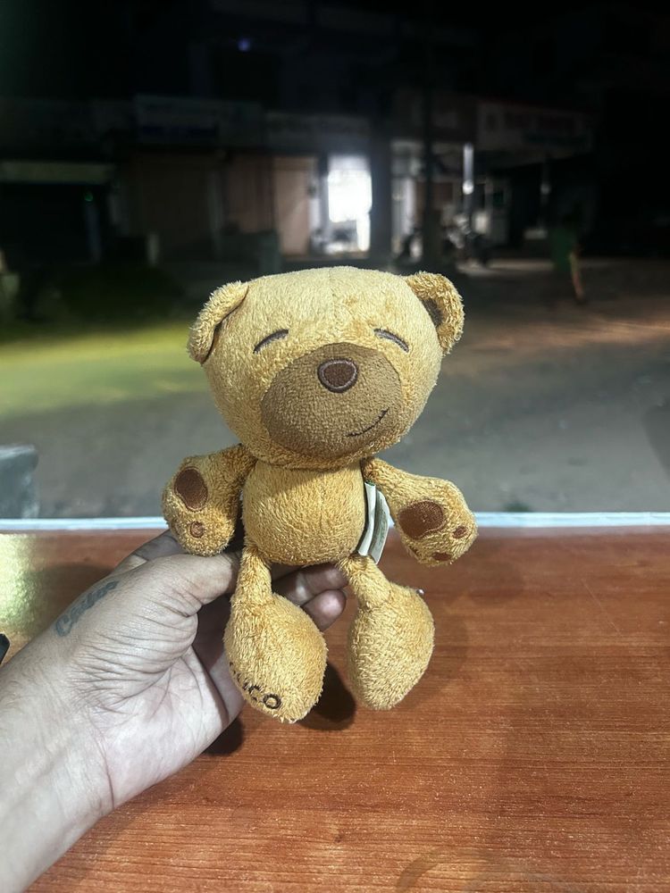 Nuneco Famosa Plush