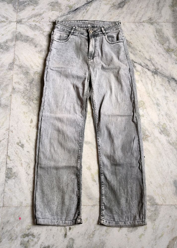 Wide/straight fit Denim Jeans