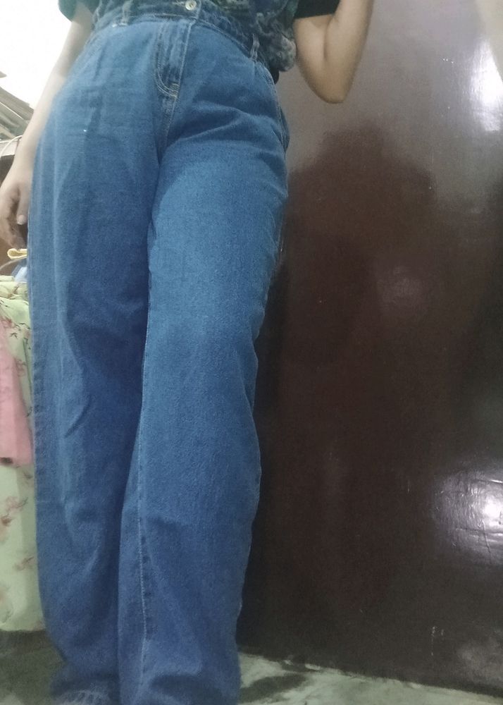 Mom Fit Jeans (Blue)