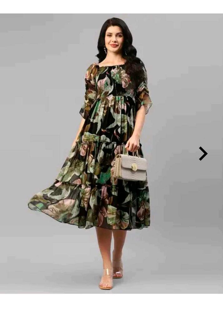 Floral Print Tiered Midi Dress