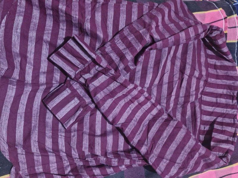 T- Shirt