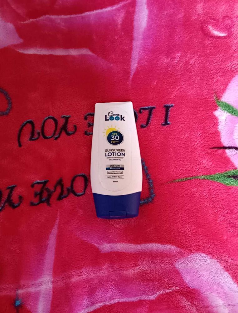 Vitamin C Sunscreen🧴