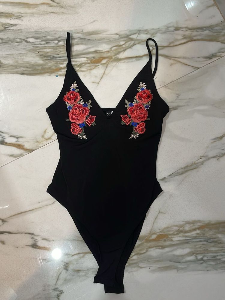 H&amp;M Floral Embroidered Bodysuit