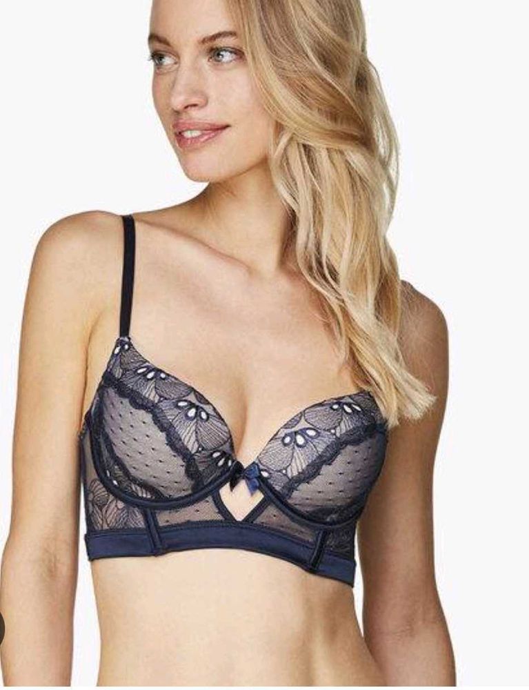 Lace Detail Hunkemoler Bra Set