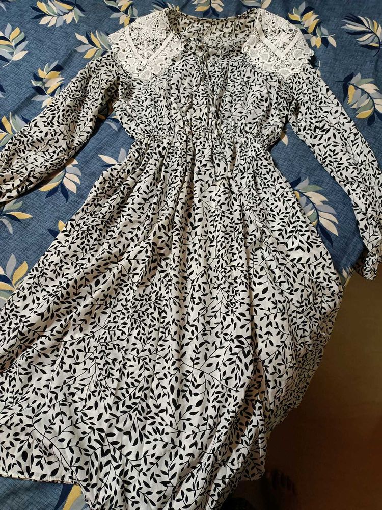 BEAUTIFUL MIDI DRESS