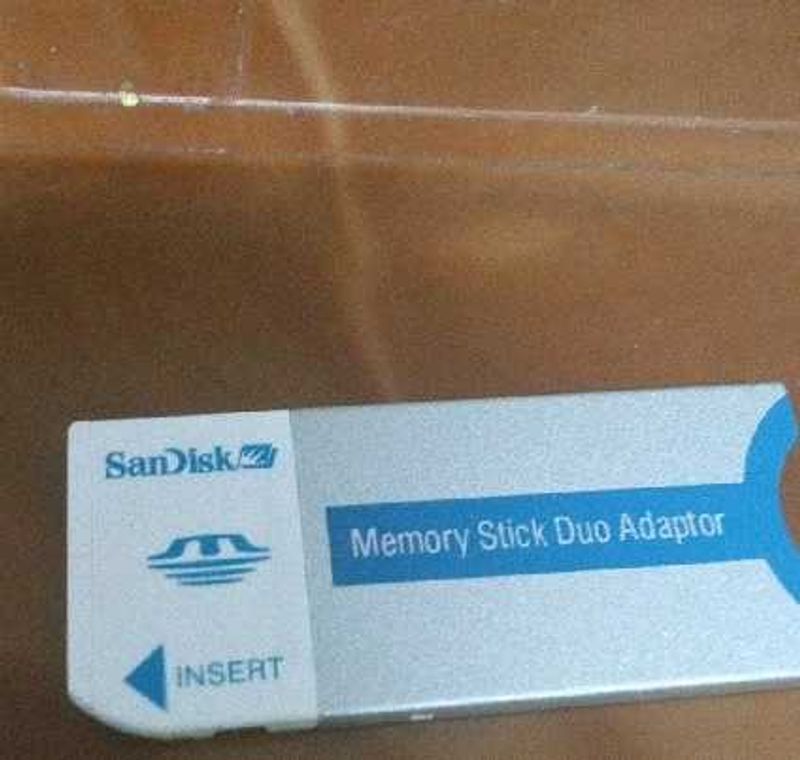 SanDisk Memory Stick Duo Adapter