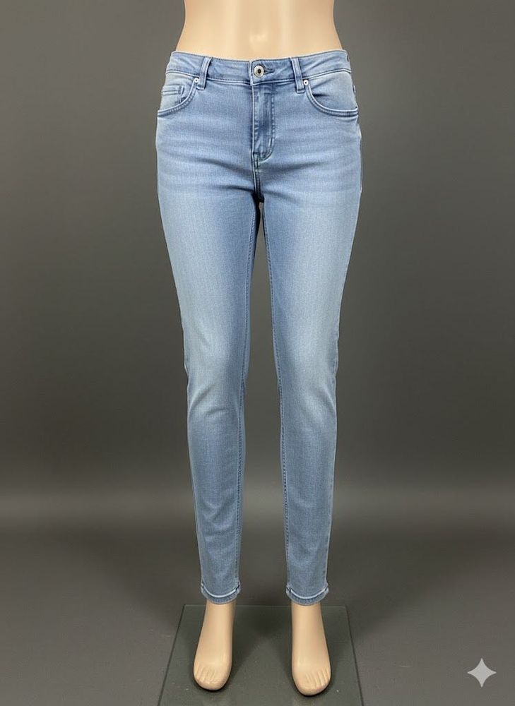 Light Wash Denim Jeans