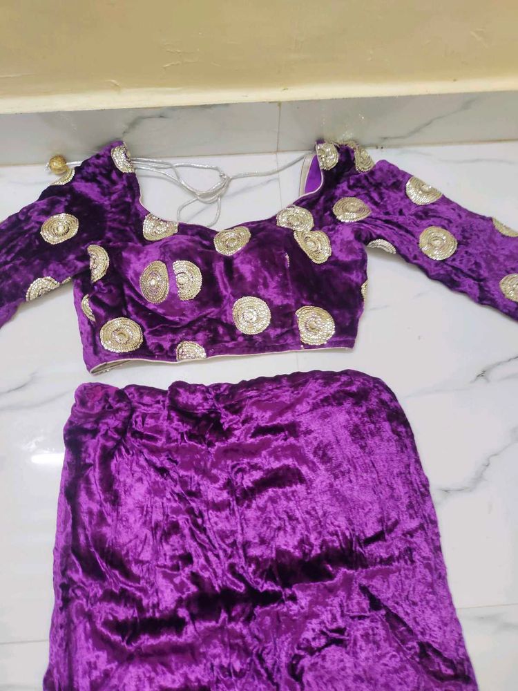 Velvet Lehnga Choli ✨