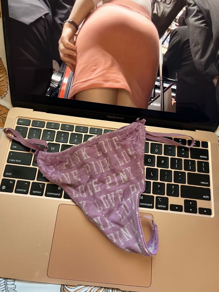 lavender lace thong ♡