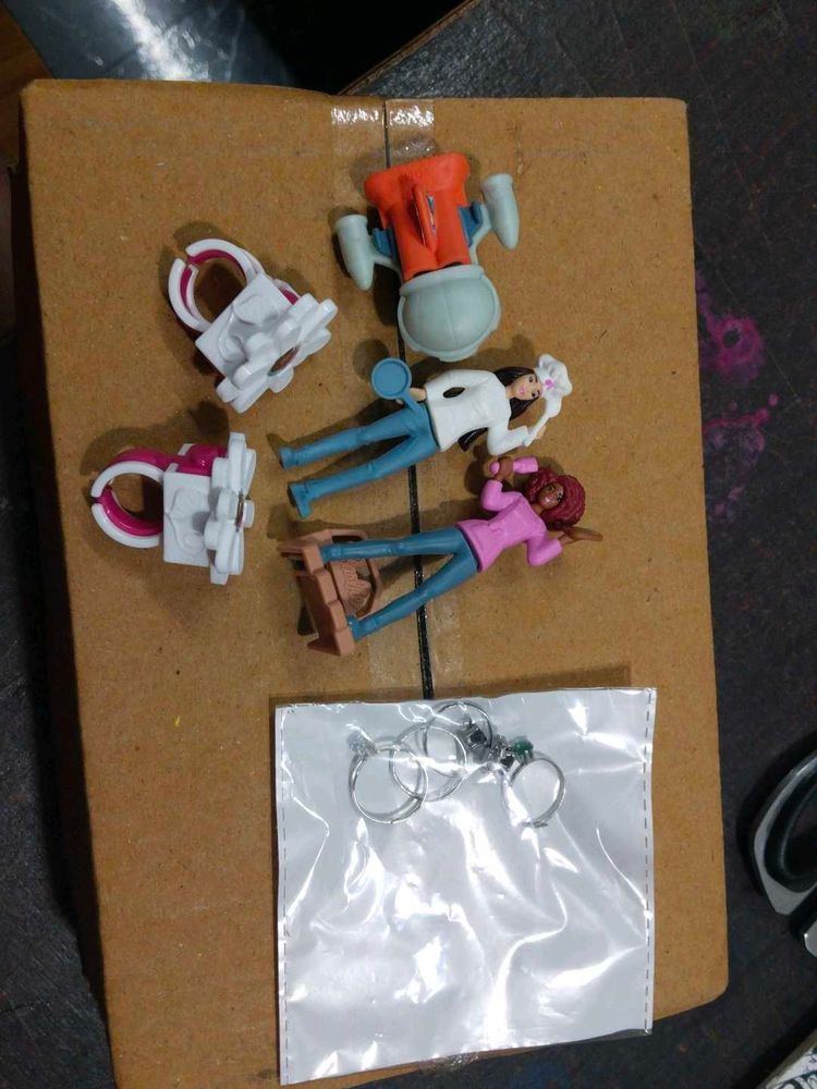 Keychain Charms, Rings &amp; Figures