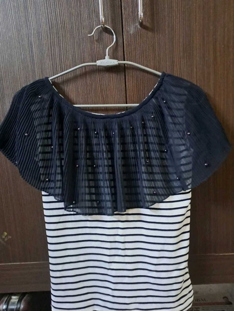 Striped Black &amp; White Top