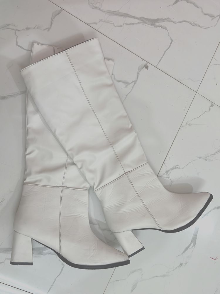 Knee Boots