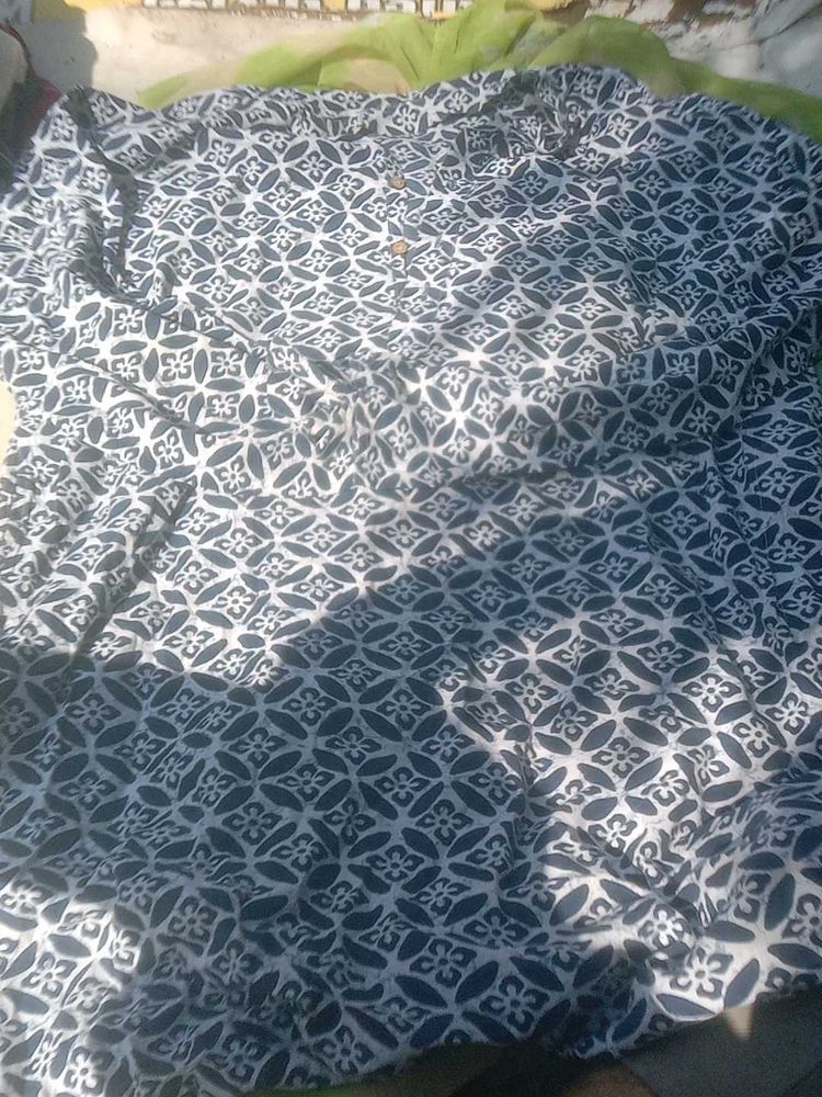 Patterned Top