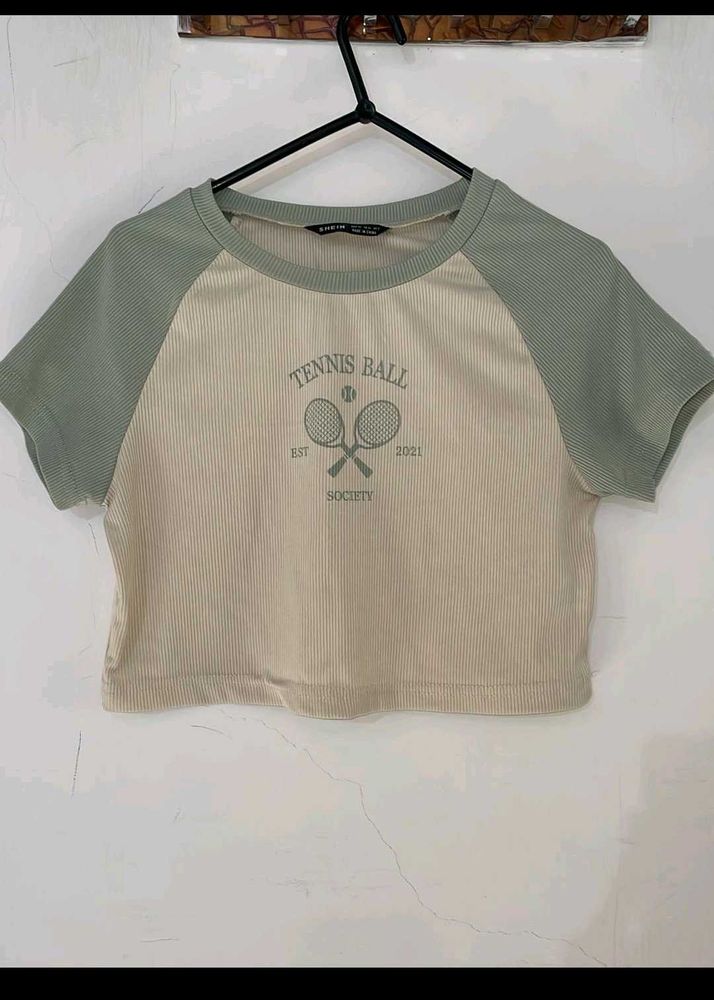 COOL TEE FOR COLLEGE