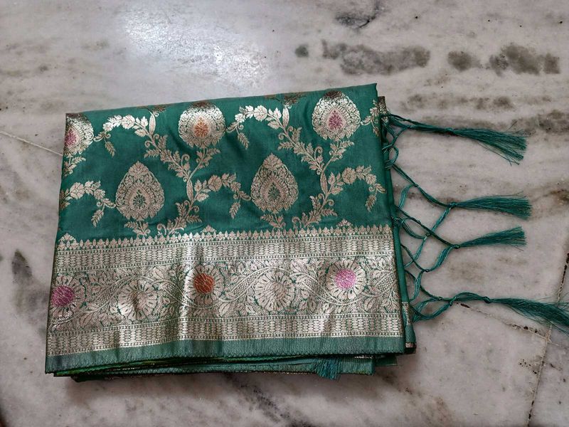 Green Banarasi Silk Dupatta
