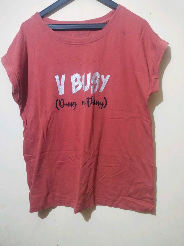 Coral &#34;V Busy&#34; Graphic Tee