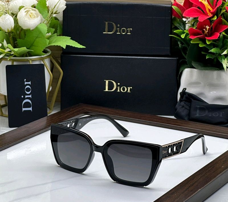 CHRISTIAN DIOR PREMium QUALITY SUNGLASS For UNISEX