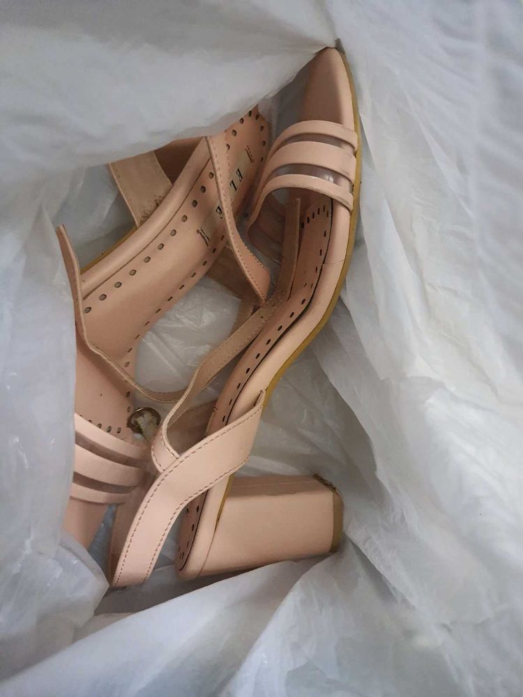 pink block heels by ELLE size 41