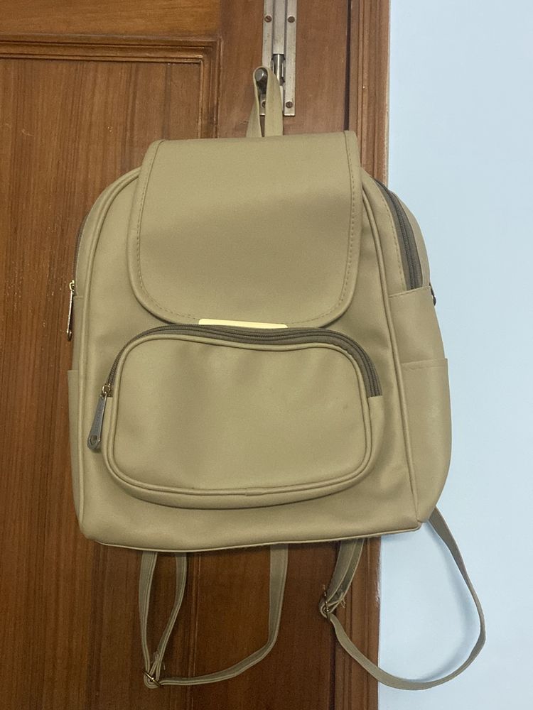Beige Colour Backpack 🎒