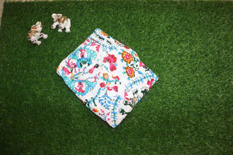 Floral Print Top Never Used Totally New