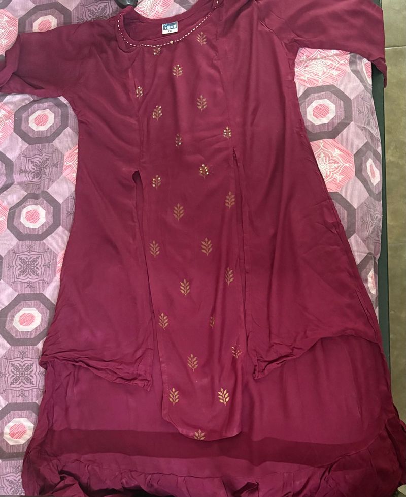 Elegant Maroon Kurta