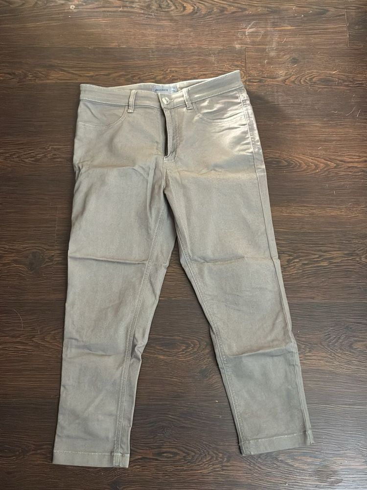 Slim Fit Light Grey Jeggings