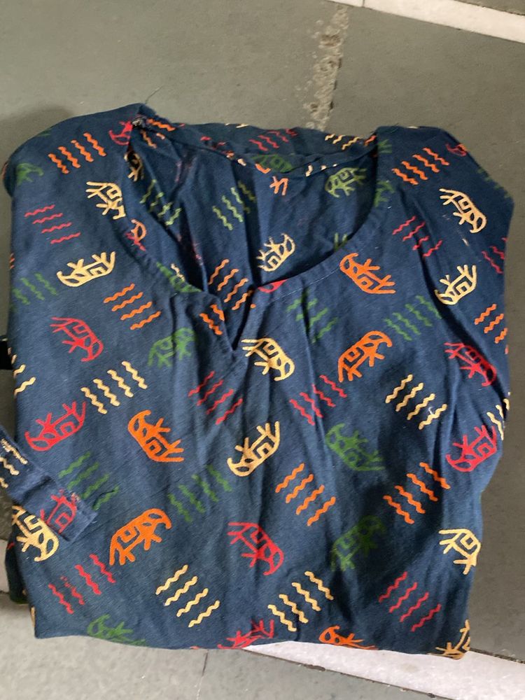 woman kurti