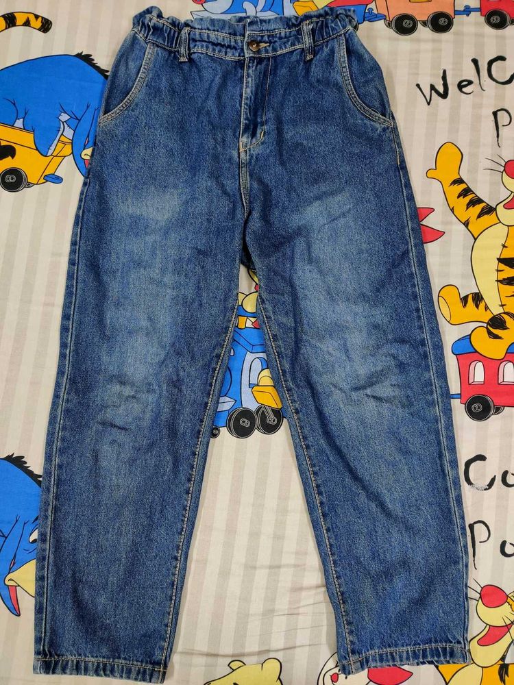 Classy Boyfriend Jeans 👖( Mostly U***)