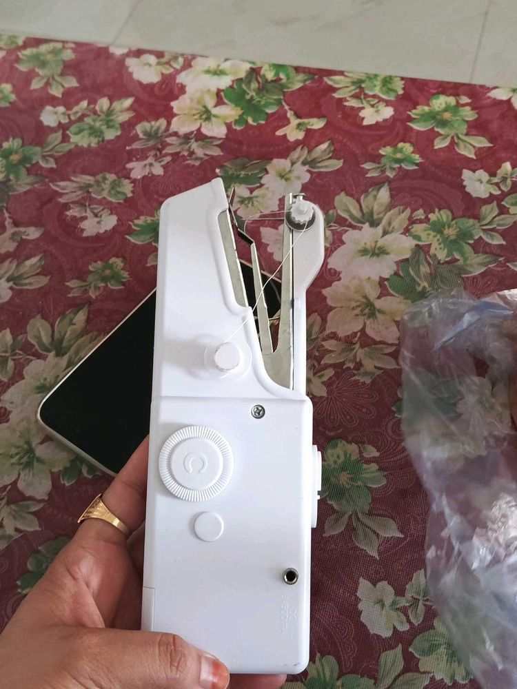 Hand Sewing Machine 🪡