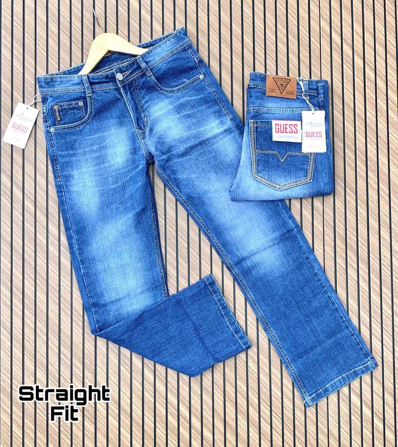 Guess Straight Fit Jeans
