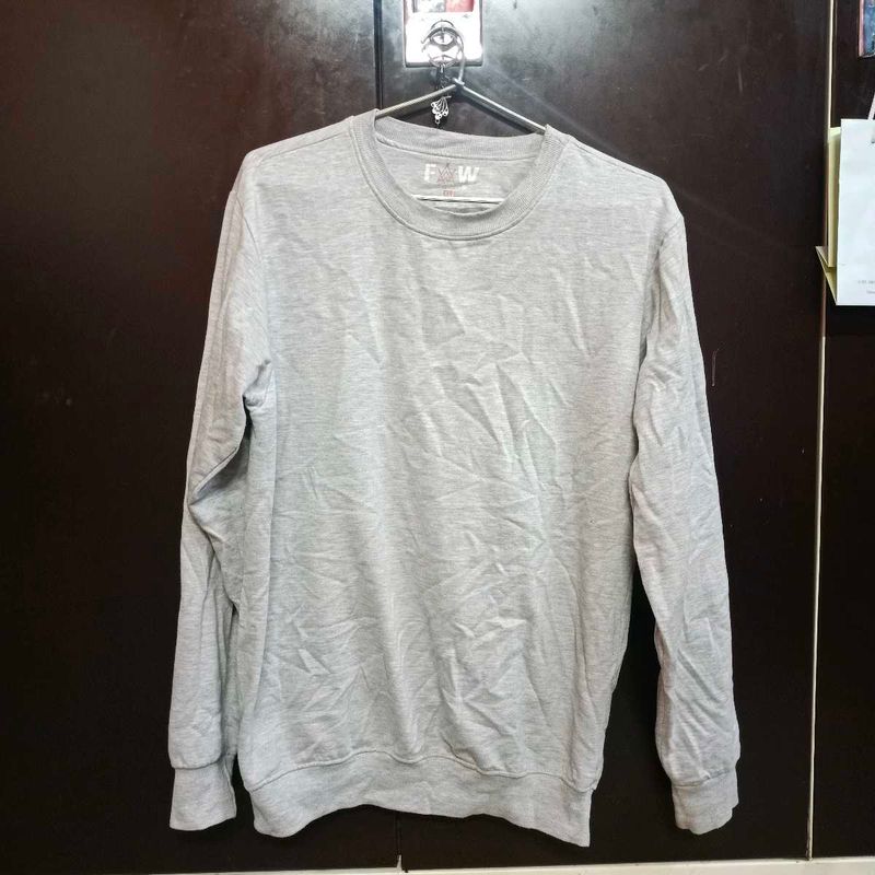 Unisex Grey Fleece Lined Sweatshirt - size XL