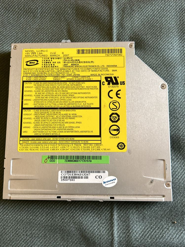 LENOVO UJ-85J-C DVD Laptop
