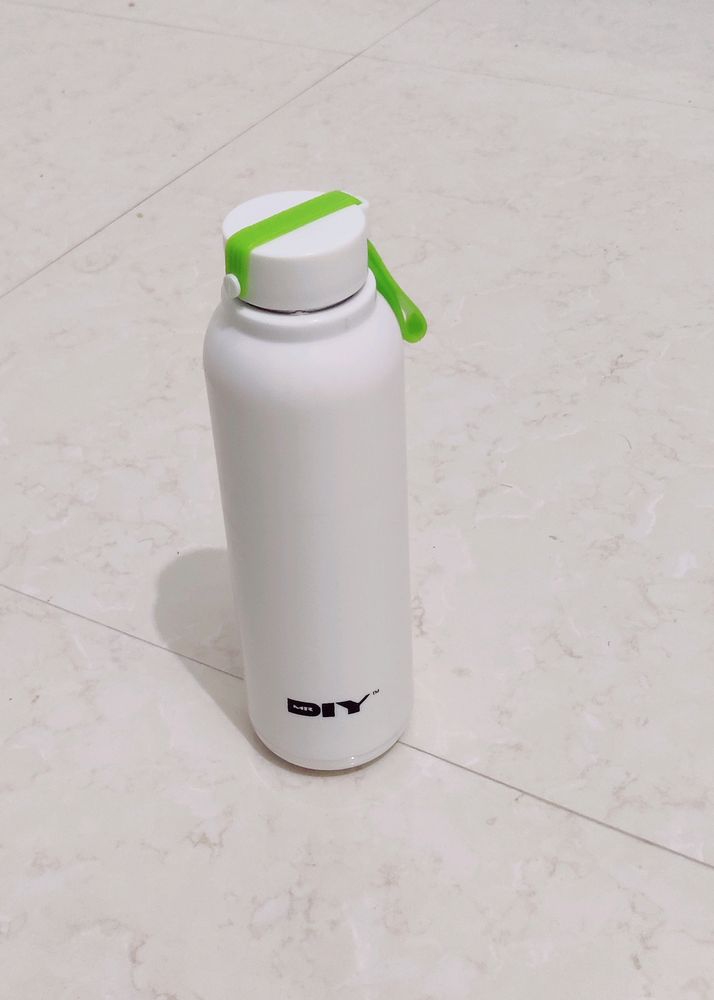 Mr. DIY WATER BOTTLE 750ML