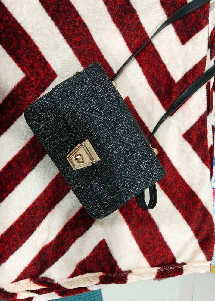 Chic Crossbody Bag