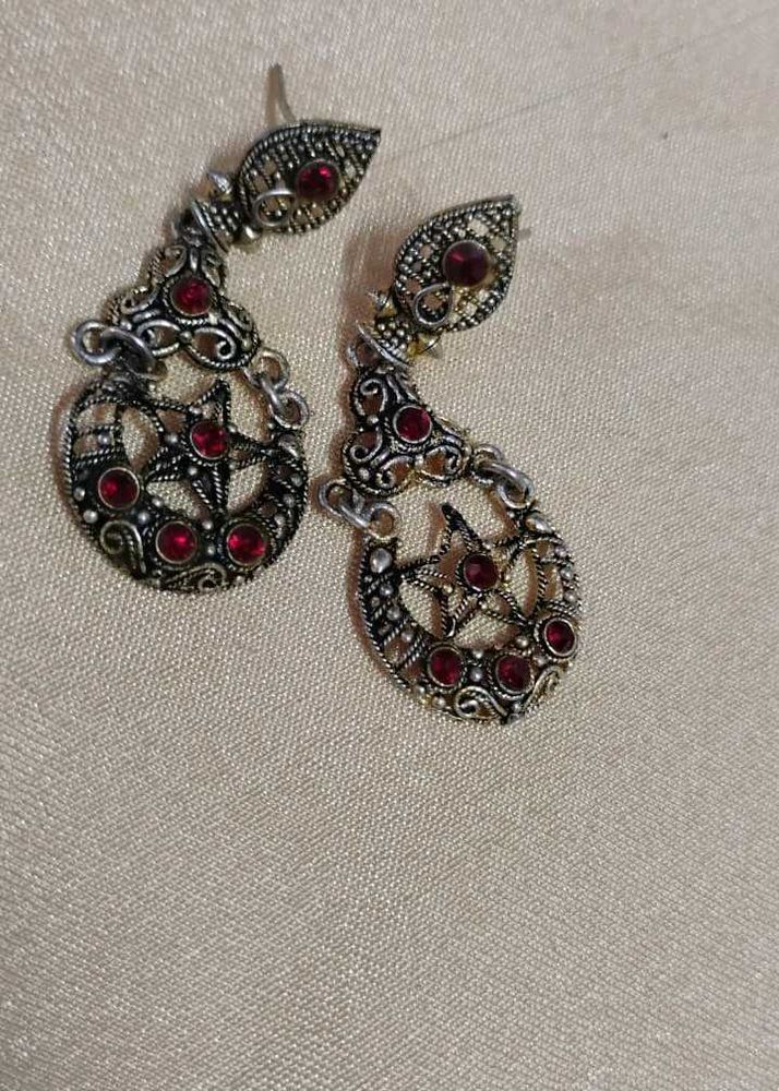 Vintage Style Dangle Earrings
