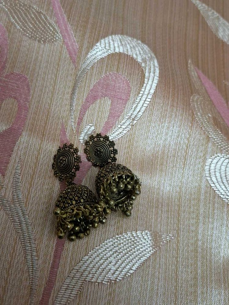 Jhumkaa Earring