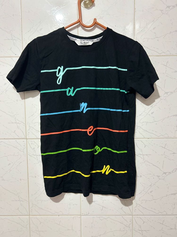 Black T-shirt