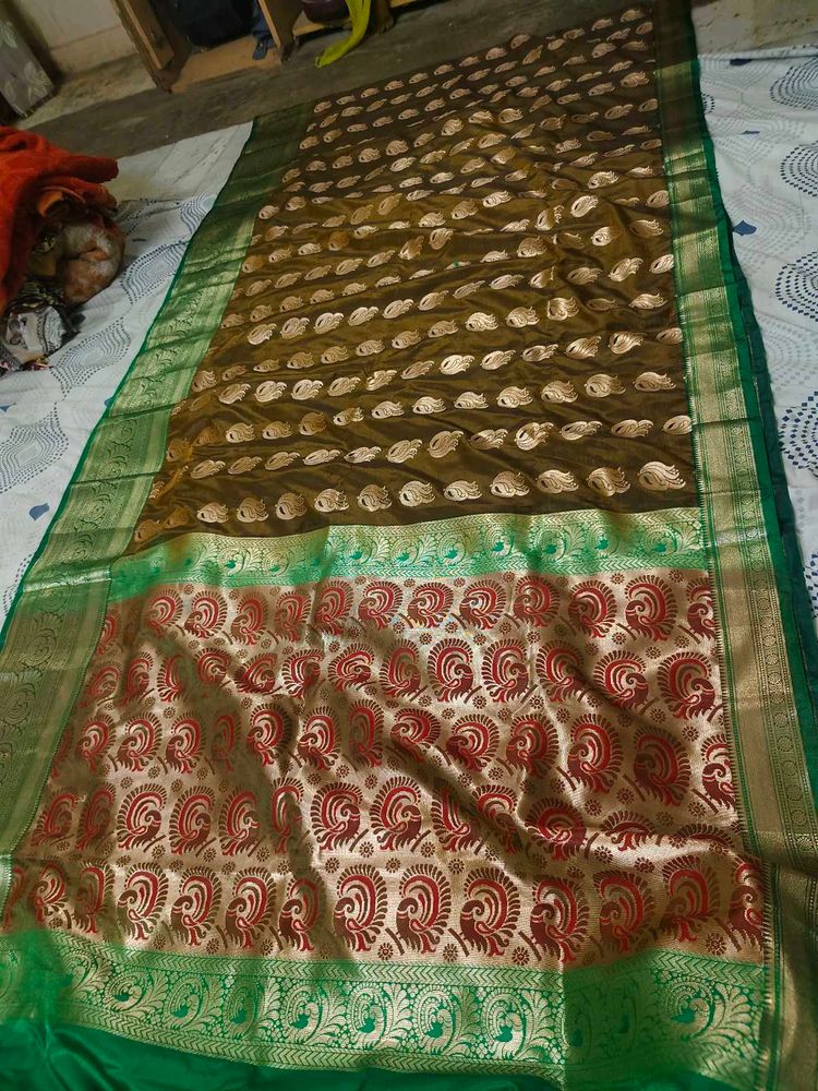 Pattu New Saree With Unstitched Blouse 😍
