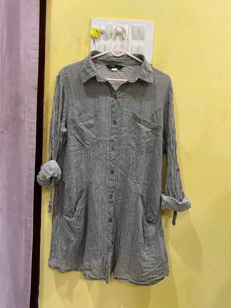 Striped Button-Down Shirt 34-36