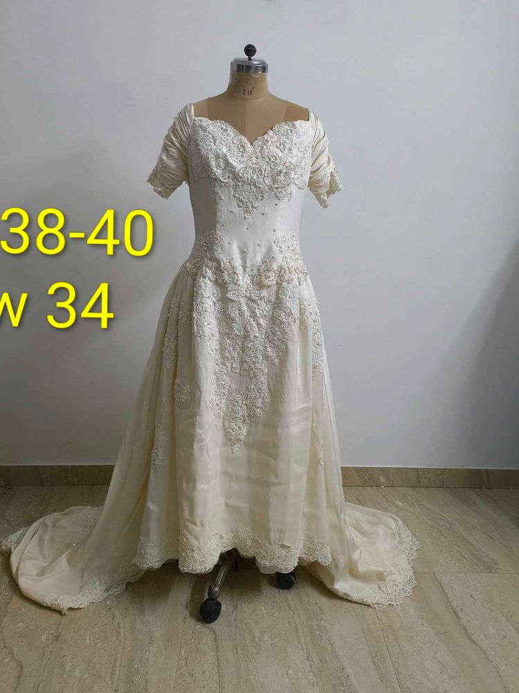 Vintage Inspired Wedding Dress