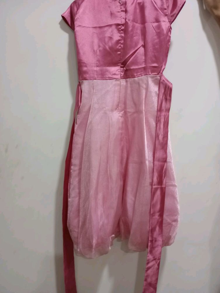 Brand new dress for Girls. S:S