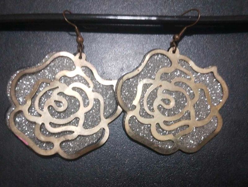 Rose Gold Glitter Flower Earrings